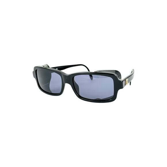 Chanel CC Blinder Sunglasses - Picture 1 of 9